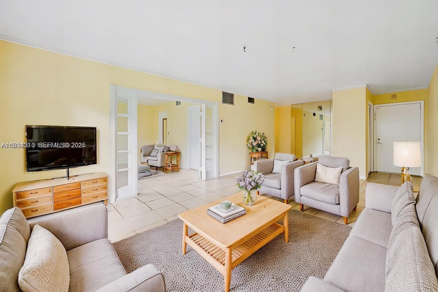 MANOR GROVE VILLAGE 1 CON · #114B in Wilton Manors - Photo 2