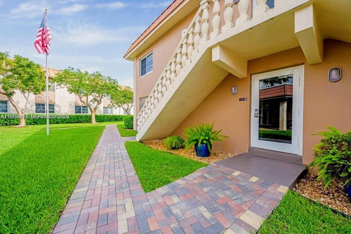 MANOR GROVE VILLAGE 1 CON · #114B in Wilton Manors - Photo 22