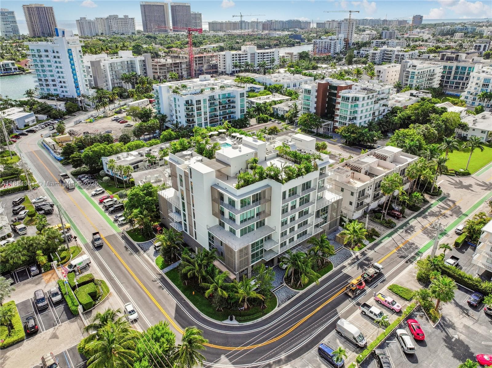 BAY HARBOR ISLAND · #601 PH in Bay Harbor Islands - Photo 52