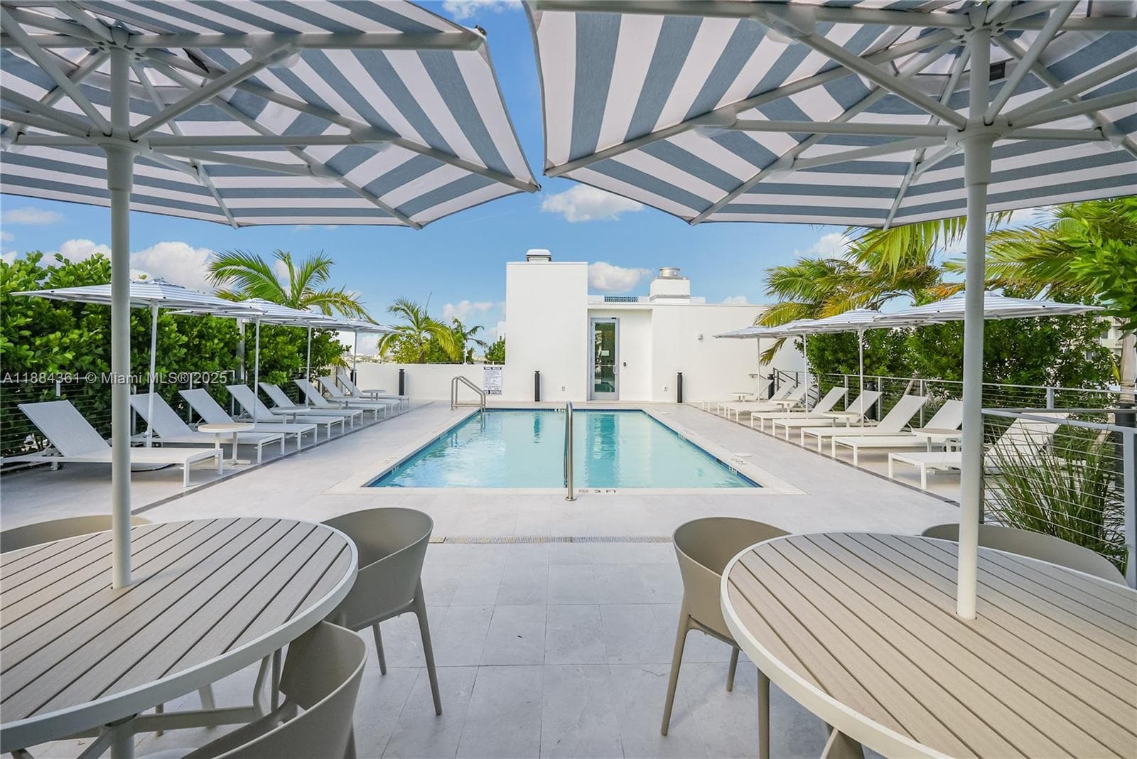 BAY HARBOR ISLAND · #601 PH in Bay Harbor Islands - Photo 32