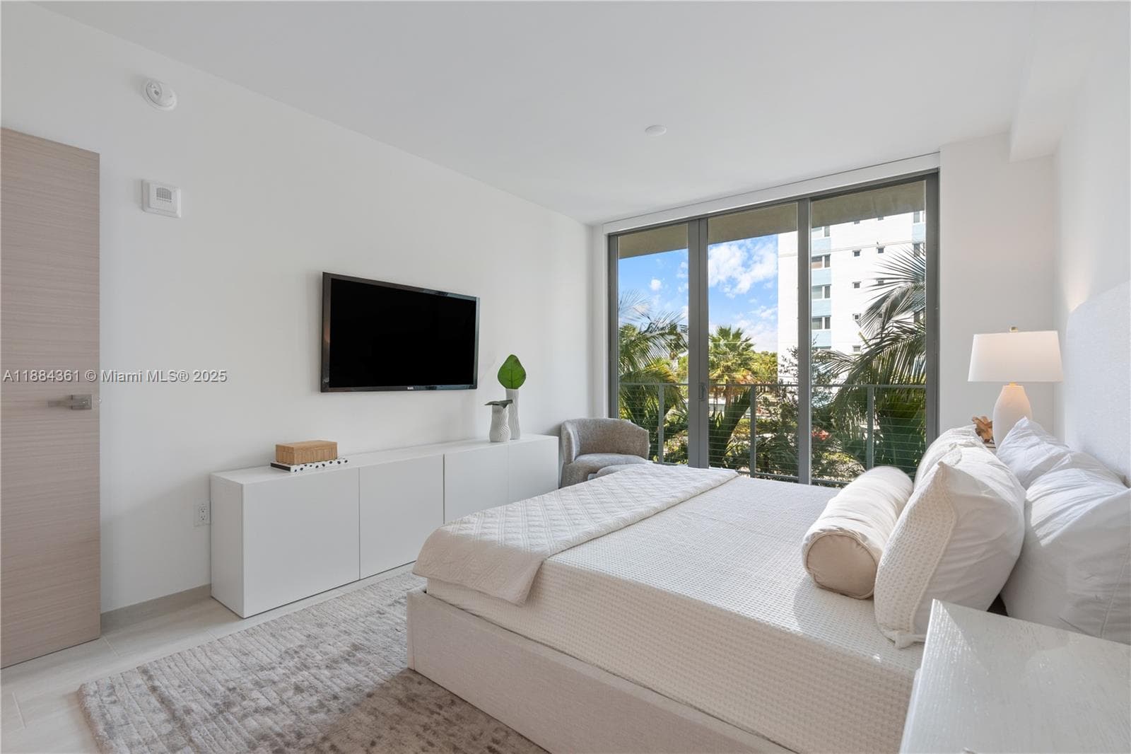 BAY HARBOR ISLAND · #601 PH in Bay Harbor Islands - Photo 10