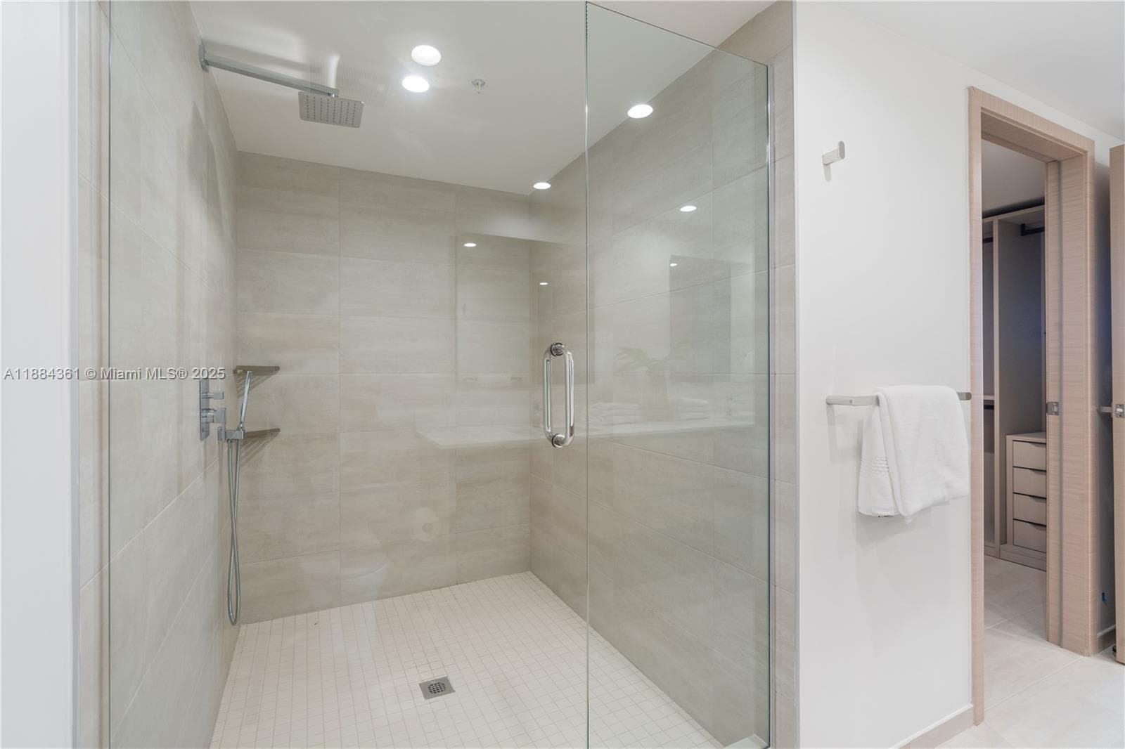 BAY HARBOR ISLAND · #601 PH in Bay Harbor Islands - Photo 25