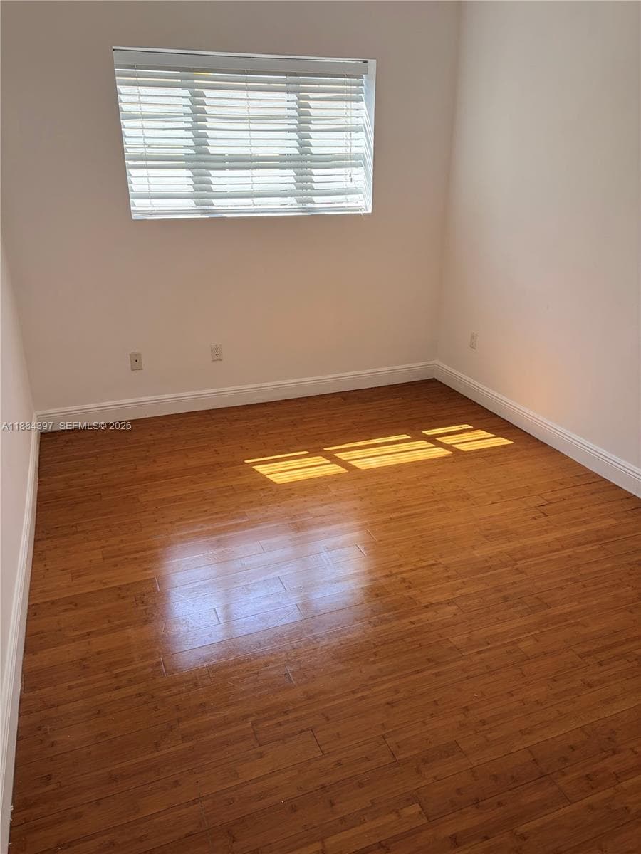 PINE TREE PLACE CONDO · #205 in Miami Beach - Photo 7