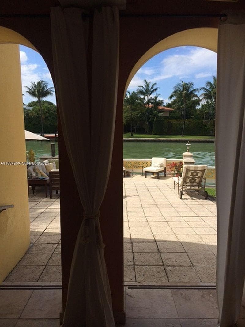 PINE TREE PLACE CONDO · #205 in Miami Beach - Photo 3