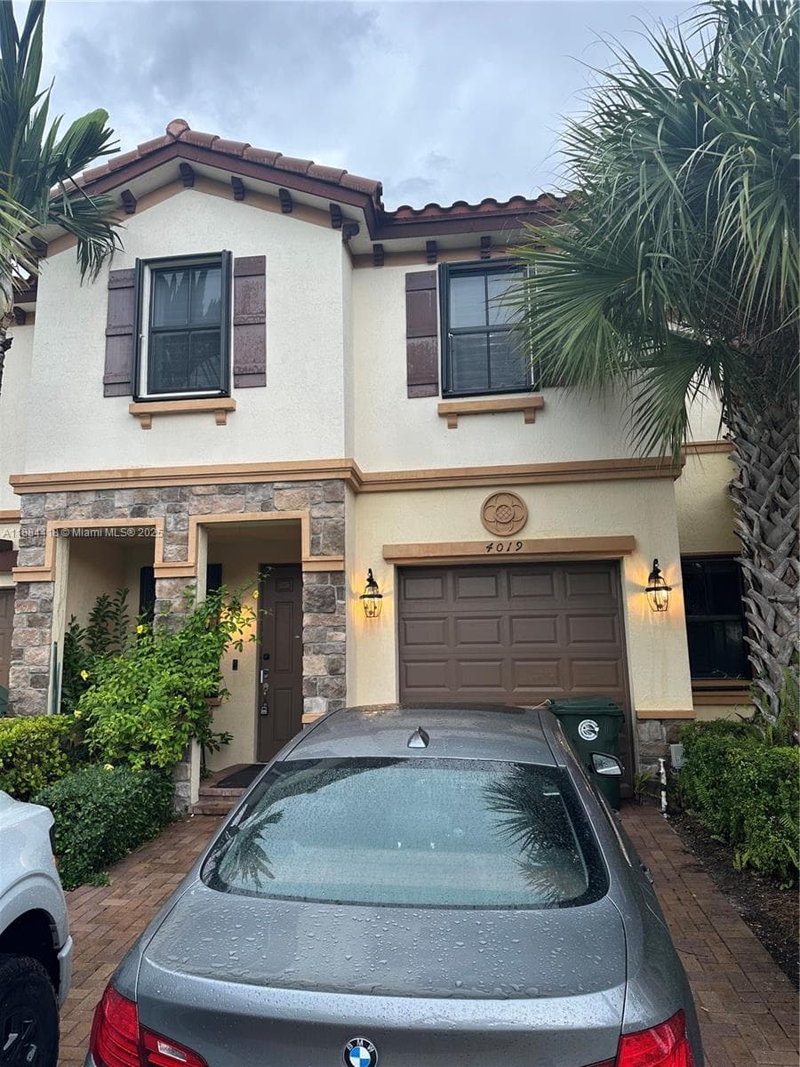 4019 Allerdale Pl photo 1