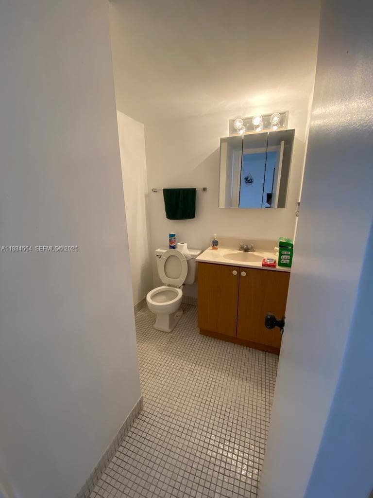 STANTON HOUSE CONDOMINIUM · #4H in Miami Beach - Photo 8