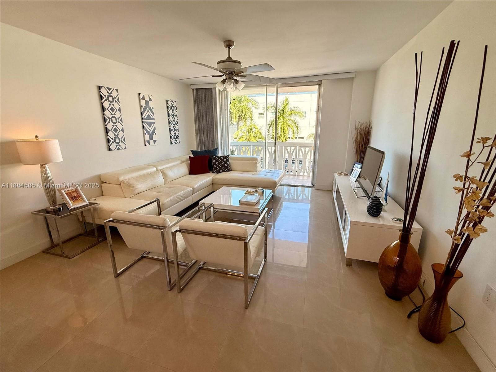 Nautilus Cond. · #4D in Miami Beach - Photo 8