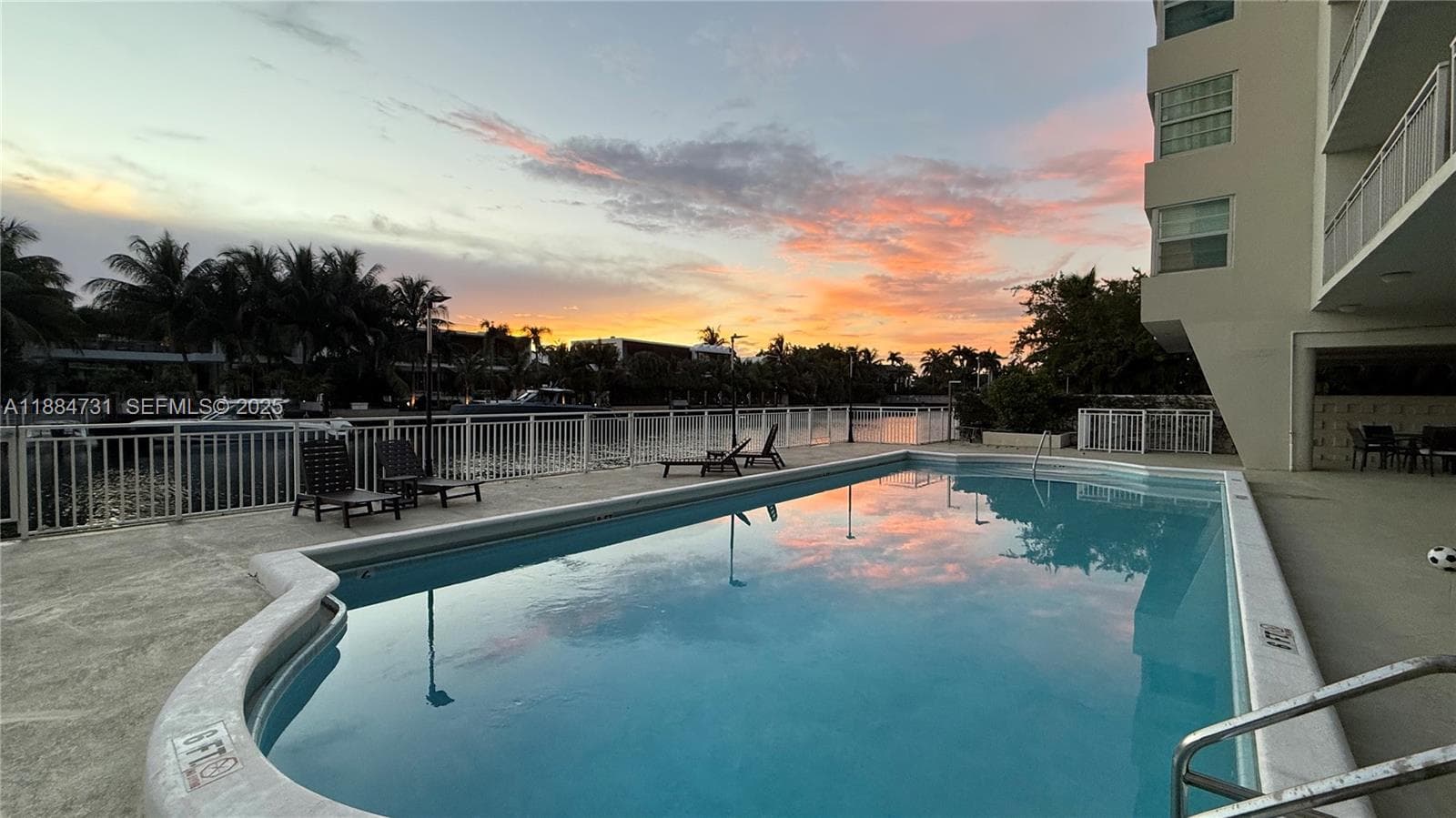 ST REGIS APTS CONDO · #2B in Bay Harbor Islands - Photo 24