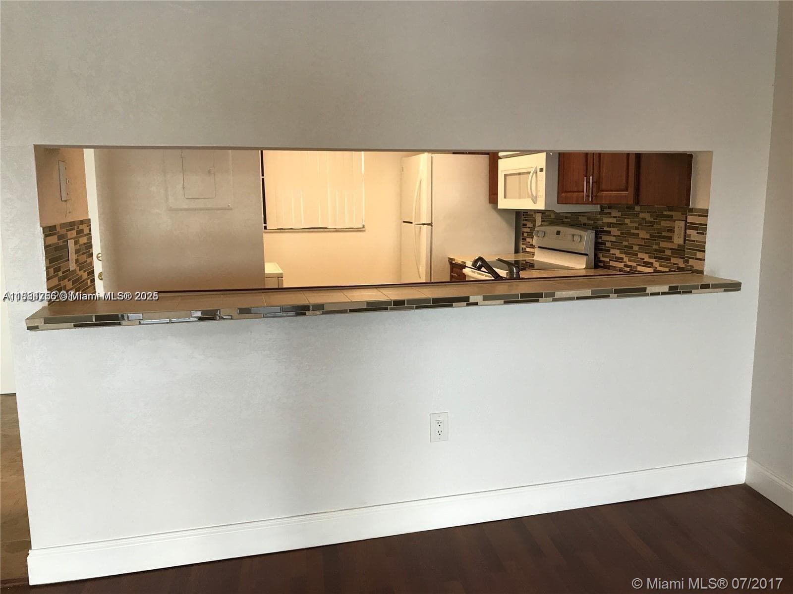 INDIAN LAKE VILLAGE · #205 in Miami - Photo 9