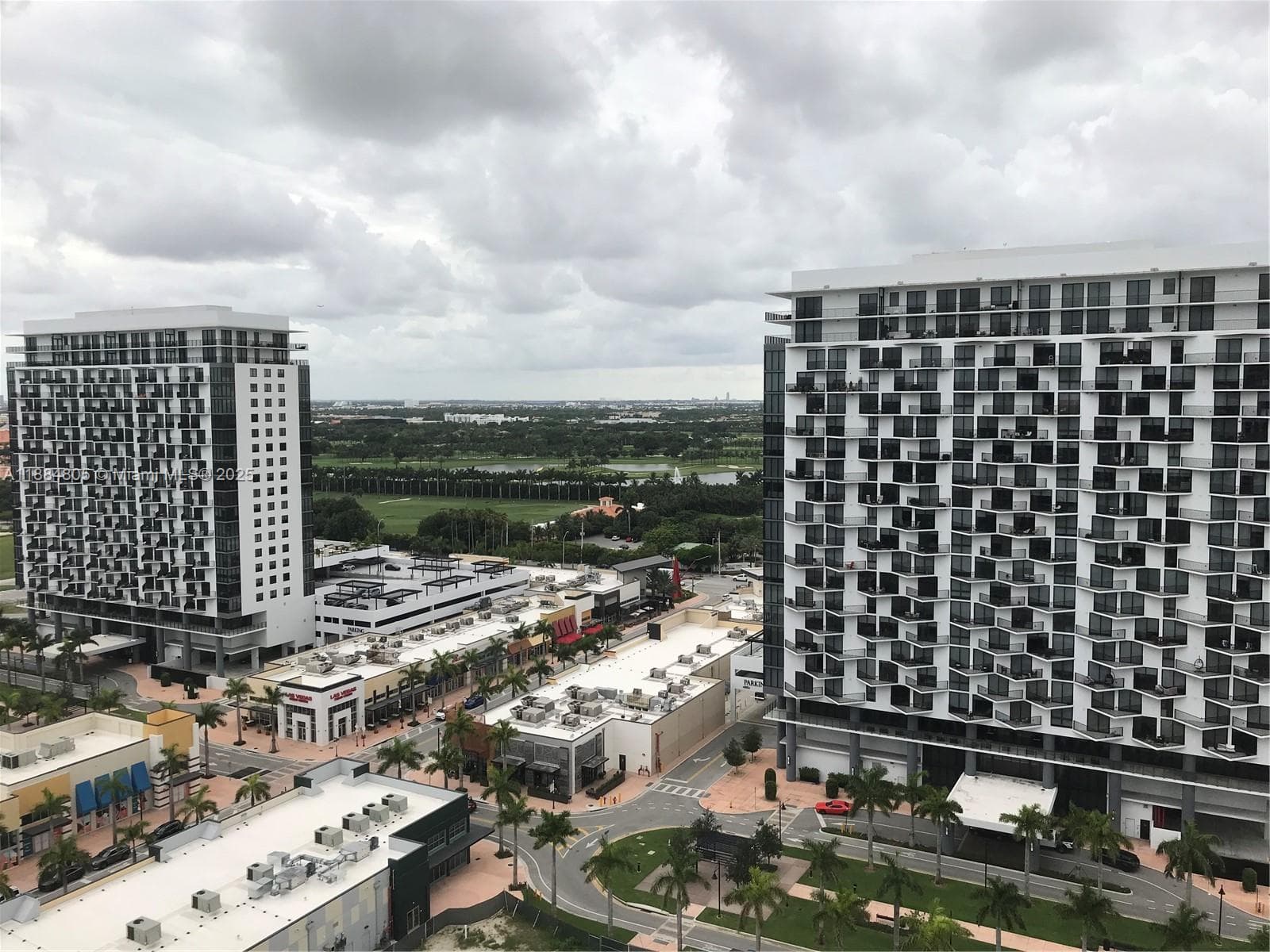 5350 Park · #1814 in Doral - Photo 2