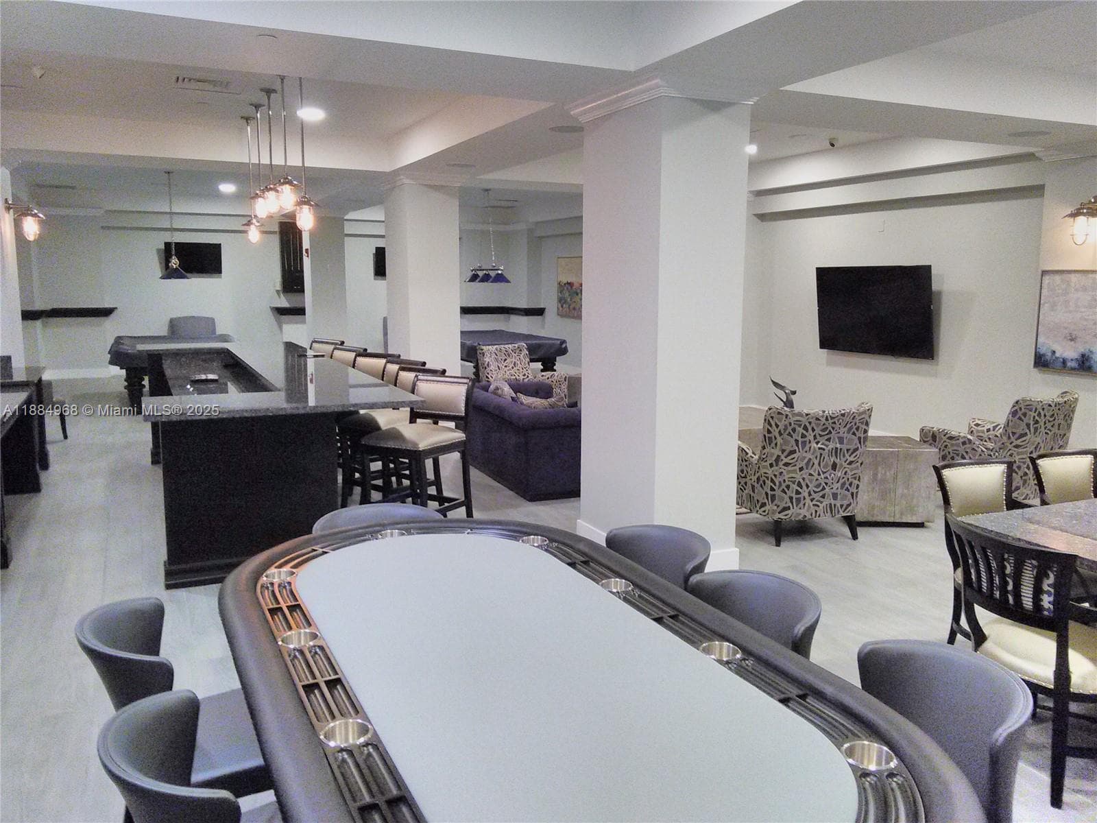 WAVE CONDO · #1021 in Hollywood - Photo 47