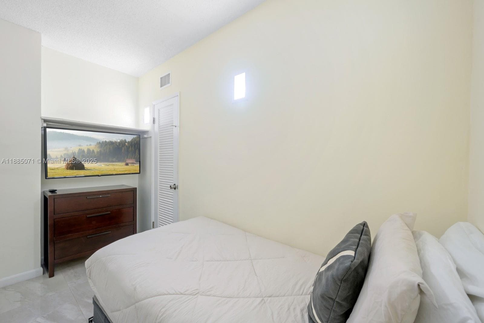 Ocean Reserve · #1425 in Sunny Isles Beach - Photo 13