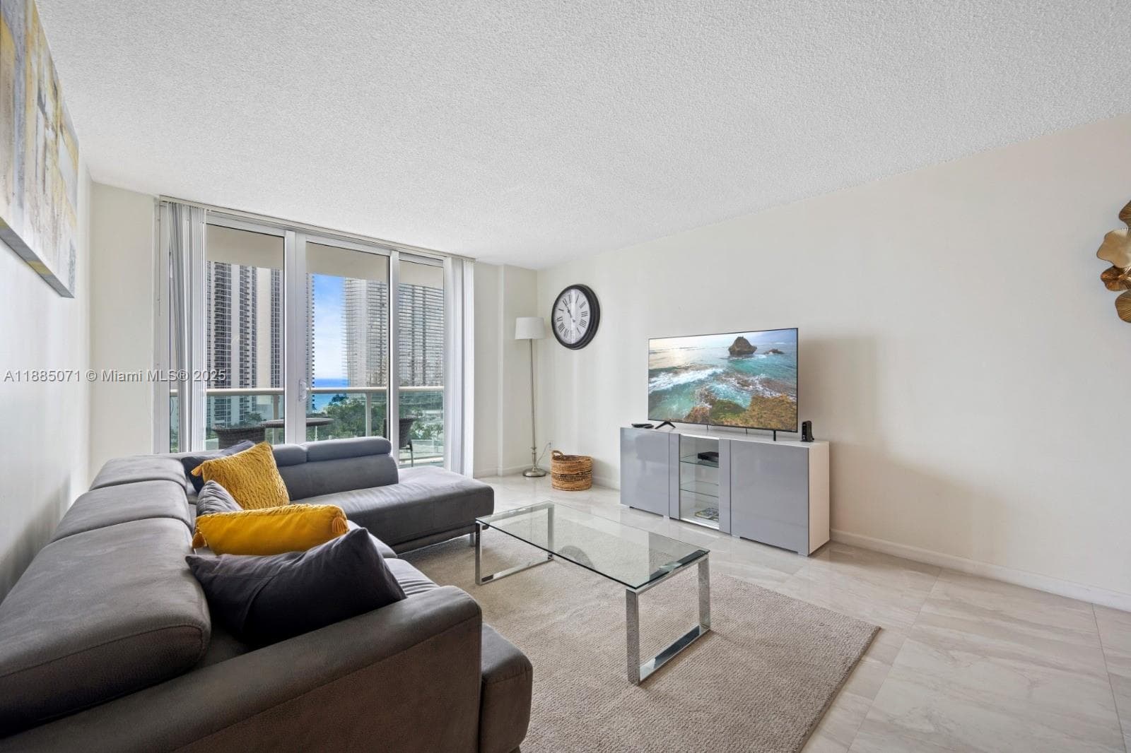 Ocean Reserve · #1425 in Sunny Isles Beach - Photo 5