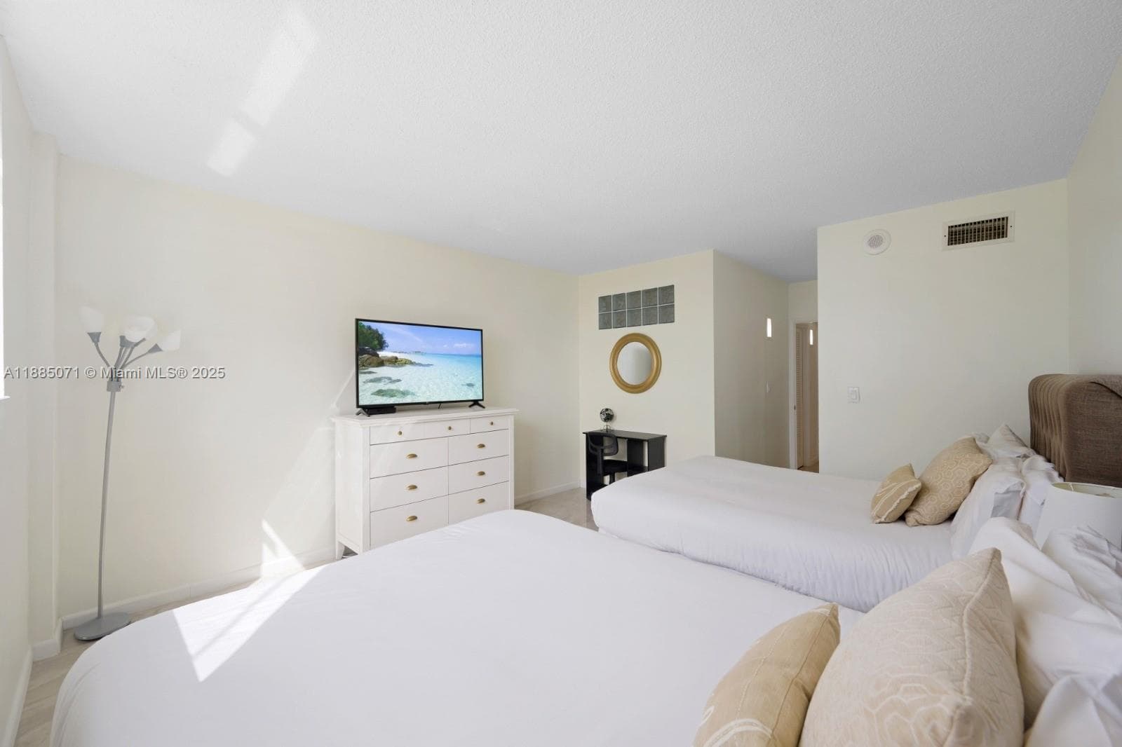 Ocean Reserve · #1425 in Sunny Isles Beach - Photo 11