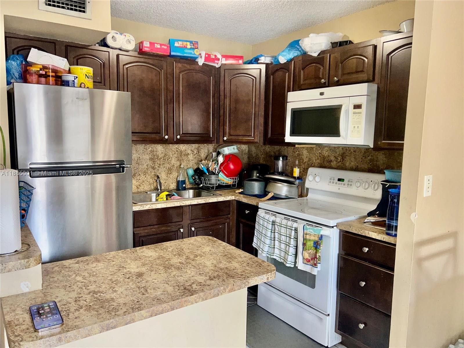MCARTHUR PARK · #206 in Miami Gardens - Photo 2