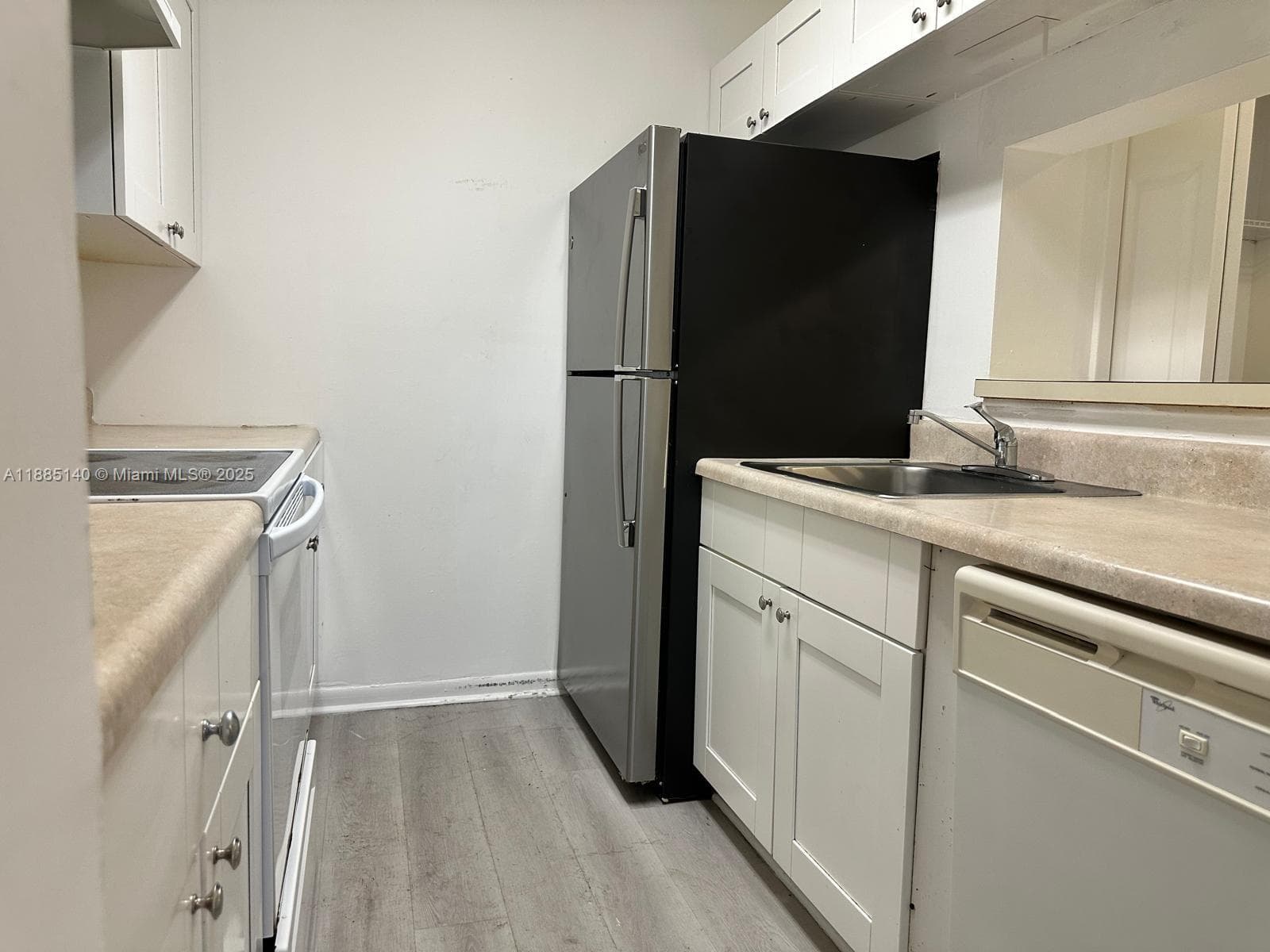 PALM AIRE GARDENS CONDO · #20 in Pompano Beach - Photo 4