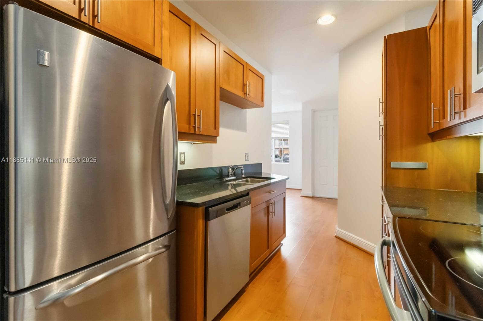 VILLAGE AT SAILBOAT BEND · #357 in Fort Lauderdale - Photo 13