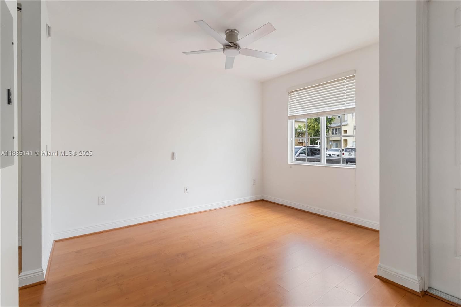 VILLAGE AT SAILBOAT BEND · #357 in Fort Lauderdale - Photo 15