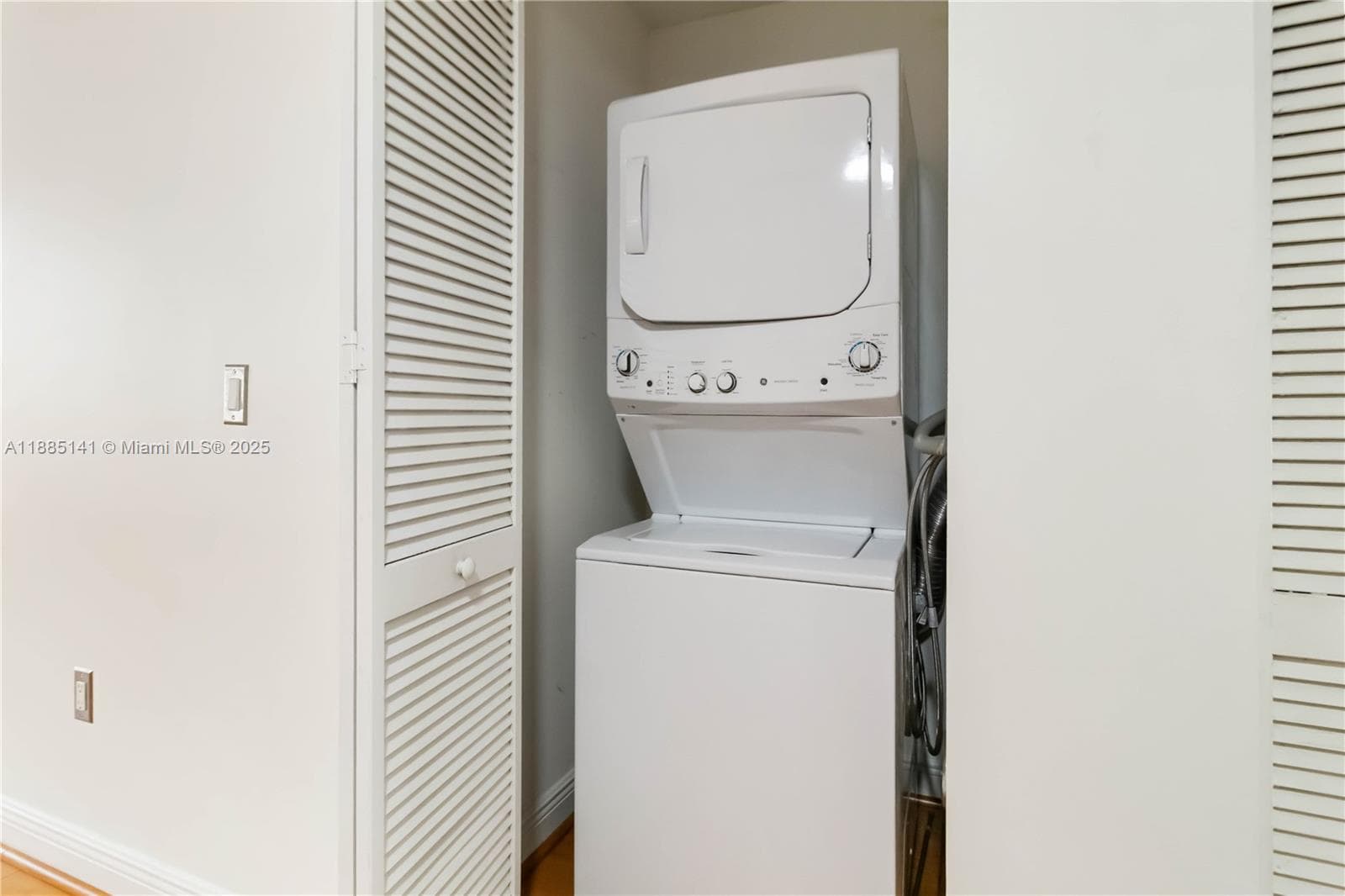 VILLAGE AT SAILBOAT BEND · #357 in Fort Lauderdale - Photo 21