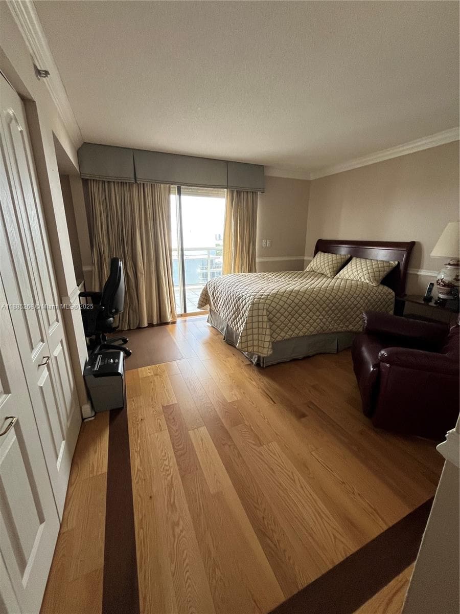 LEXCELLENCE CONDO · #2101 in Miami Beach - Photo 18