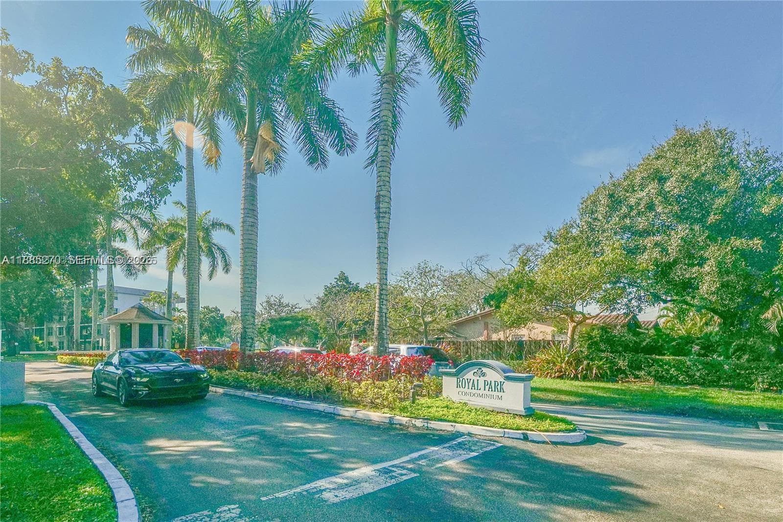 ROYAL PARK CONDO · #4F in Oakland Park - Photo 52