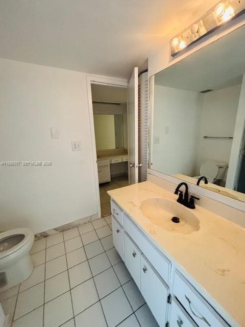 ARLEN BEACH · #709 in Miami Beach - Photo 3