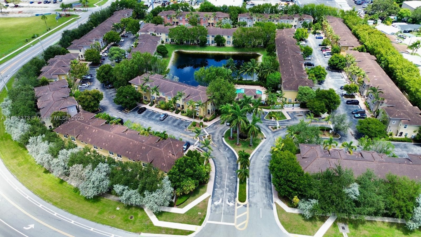 TUSCAN VILLAS CONDO · #704 in Tamarac - Photo 3