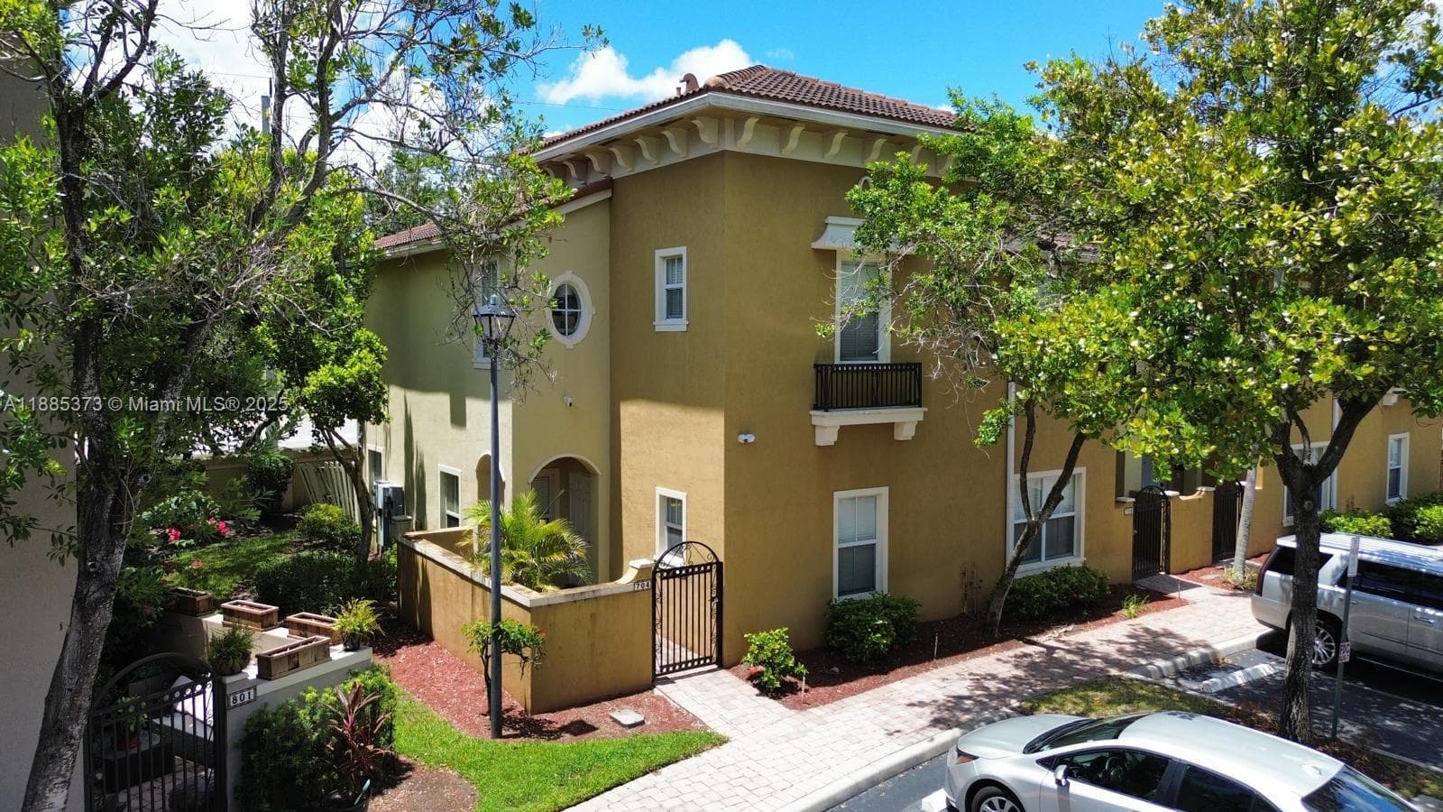 TUSCAN VILLAS CONDO · #704 in Tamarac - Photo 1