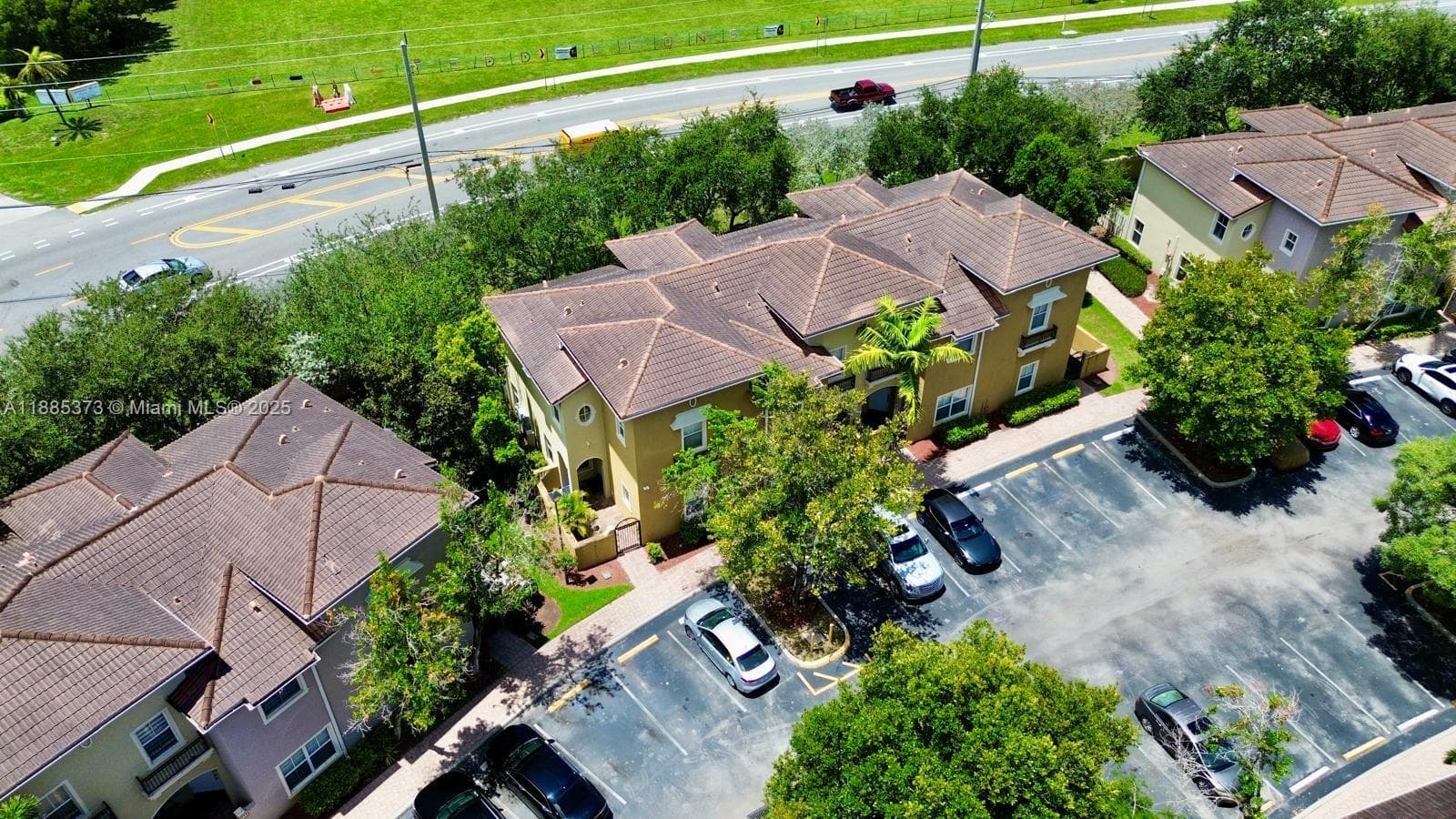 TUSCAN VILLAS CONDO · #704 in Tamarac - Photo 5