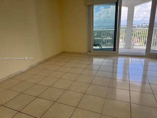 THE CARRIAGE HOUSE CONDO · #1129 in Miami Beach - Photo 21