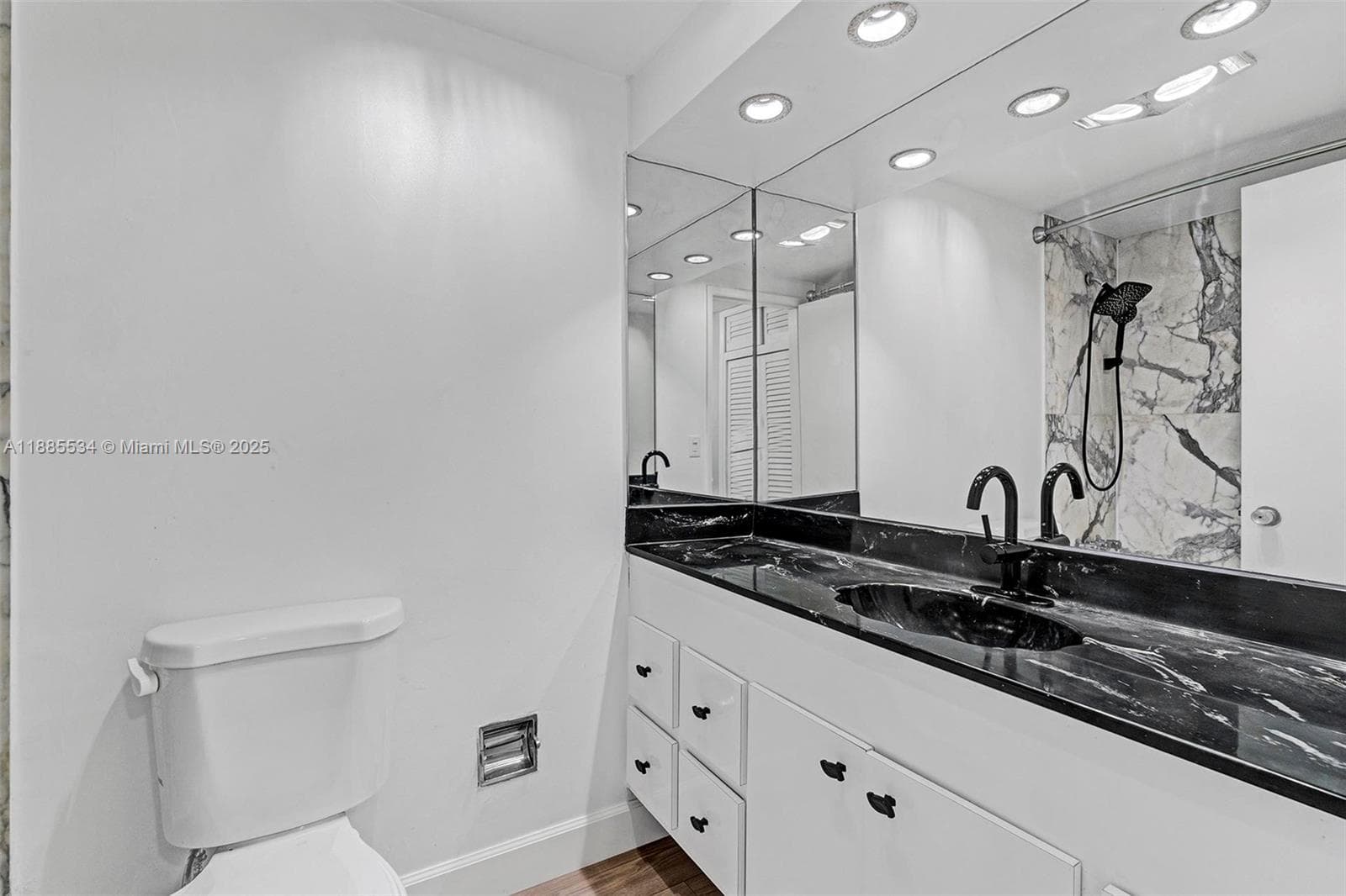ROYAL AMBASSADOR CONDO · #1408 in Fort Lauderdale - Photo 24