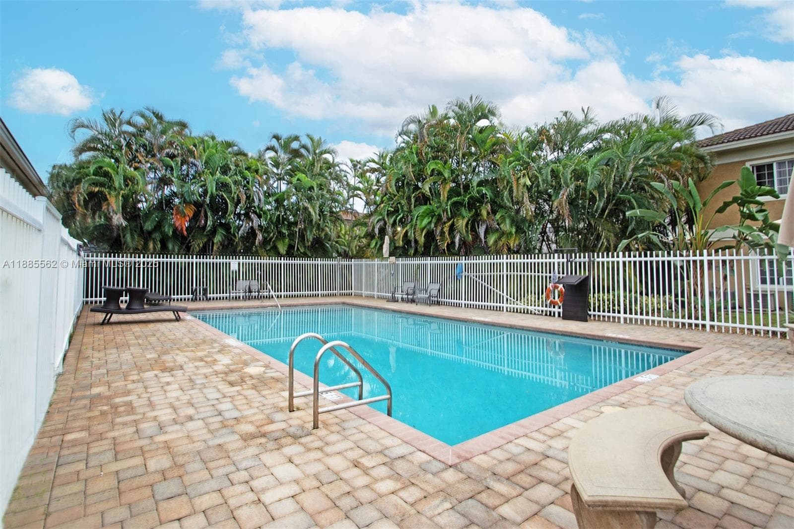 WASHINGTON PALMS CONDO · #7 in Hollywood - Photo 18