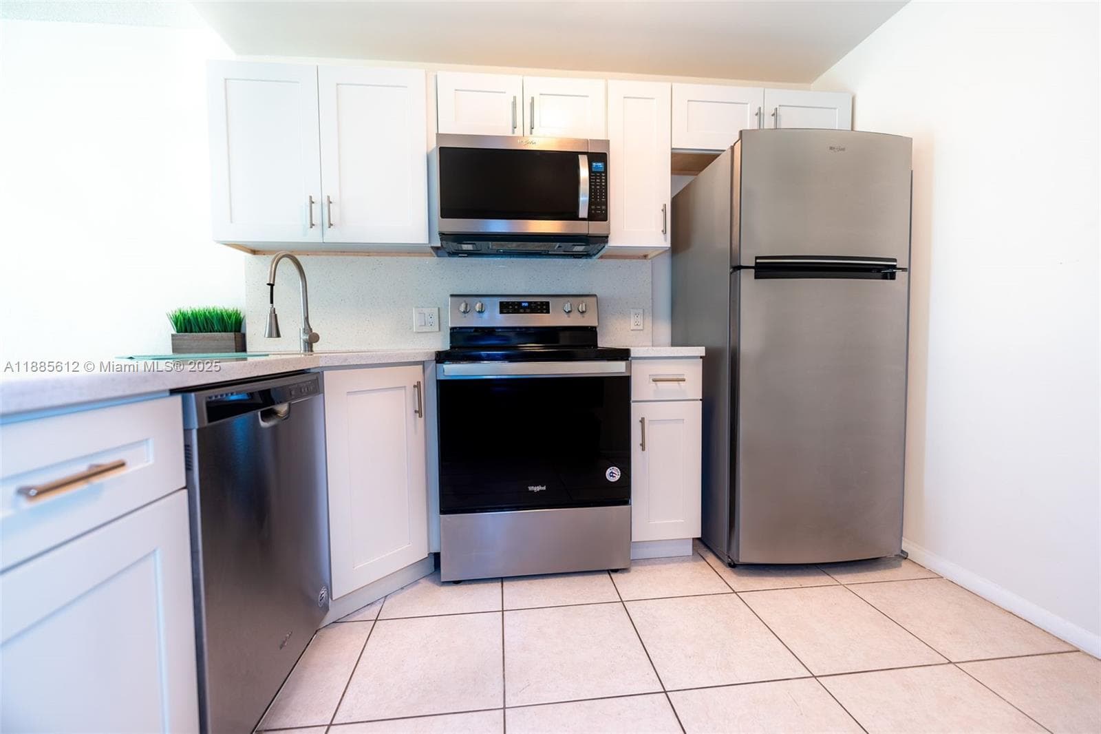 REM FOSTER & SANCHEZ TRAC · #307 in North Miami - Photo 7
