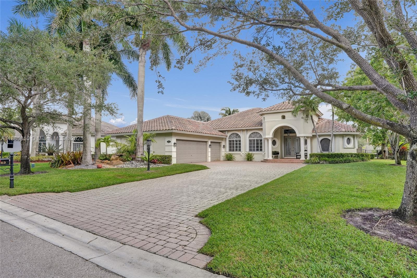 6163 NW 124th Dr photo 1