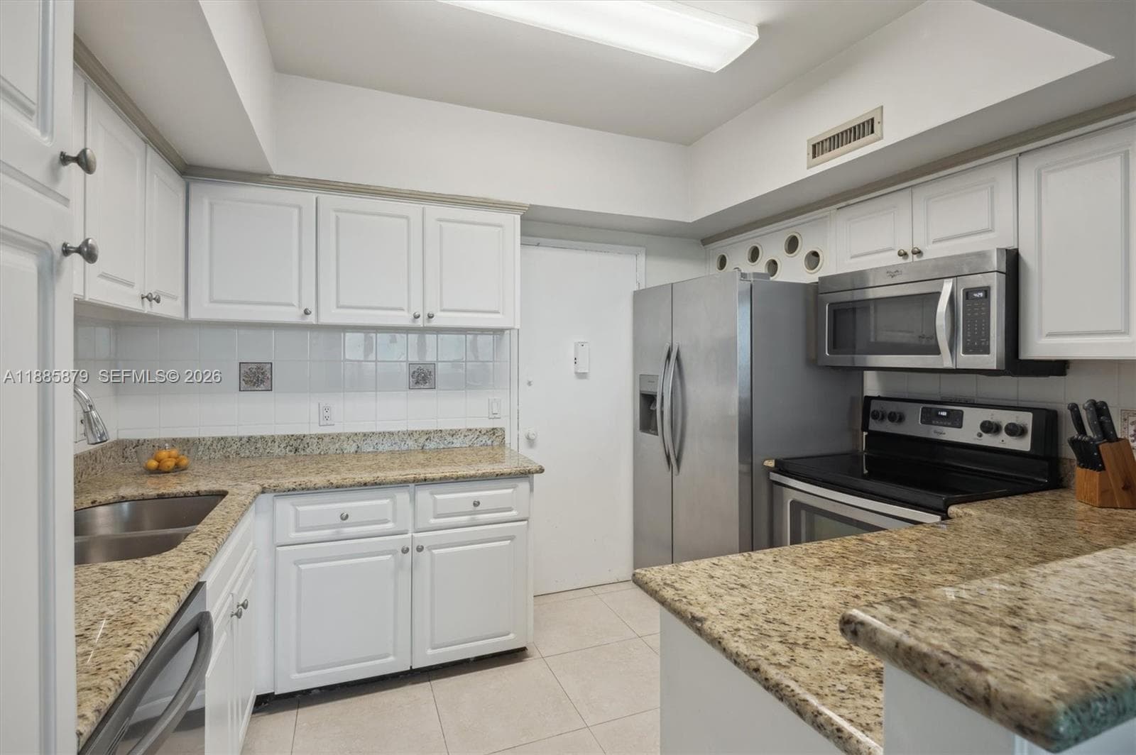 ALEXANDER TOWERS CONDO · #420 in Hollywood - Photo 2