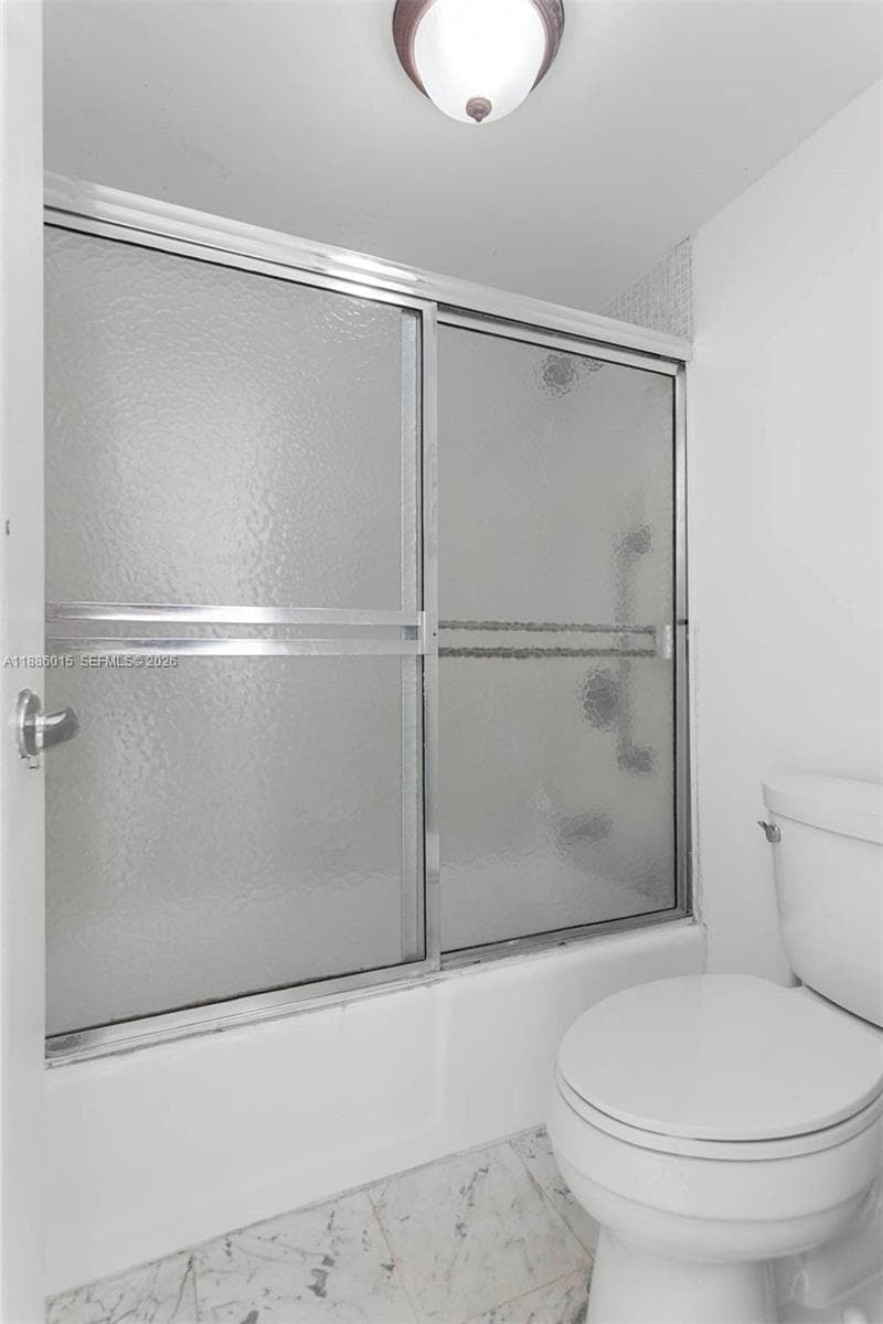 Carriage Club South · #5E in Miami Beach - Photo 12
