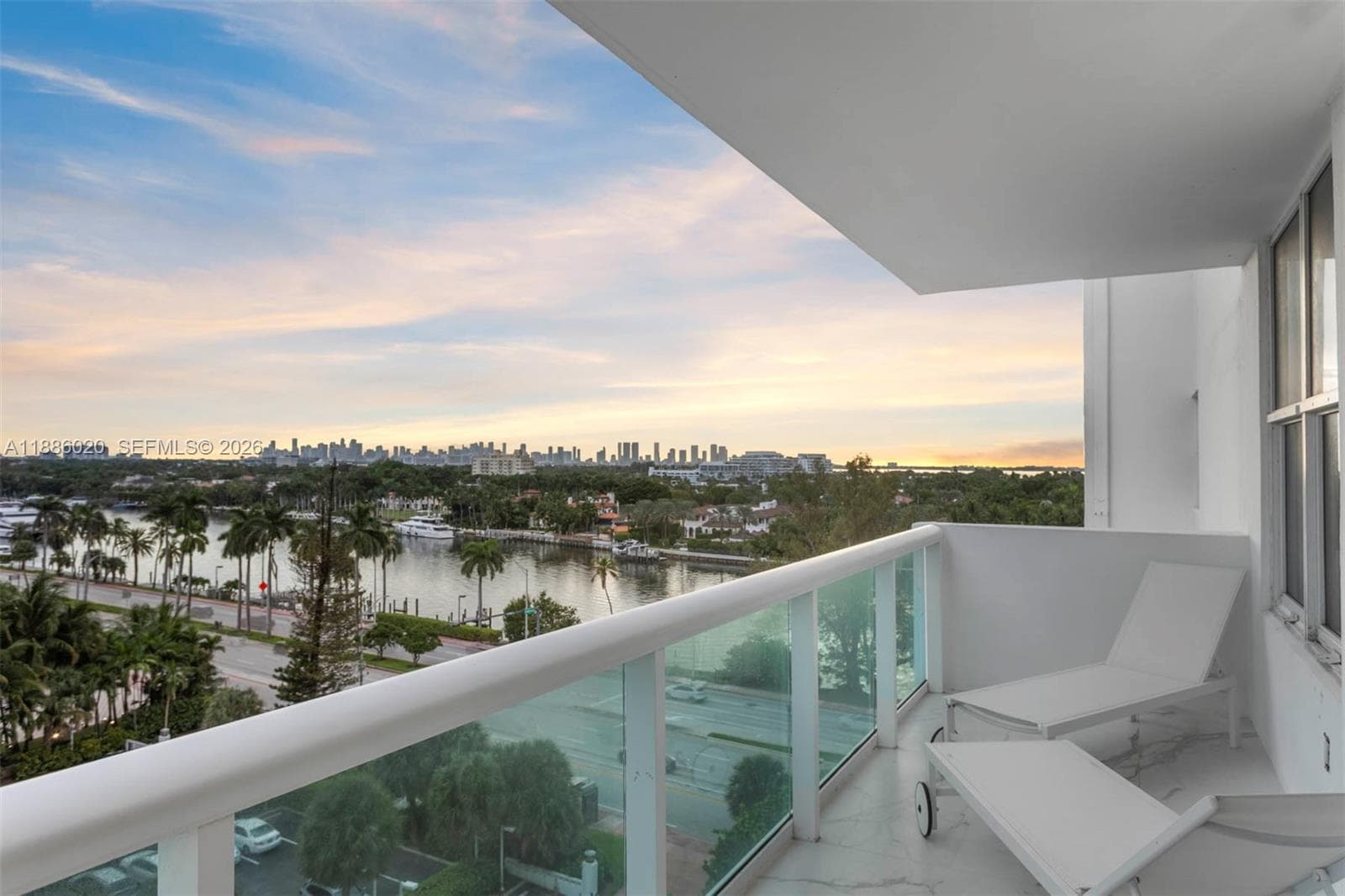 Carriage Club South · #8C in Miami Beach - Photo 5