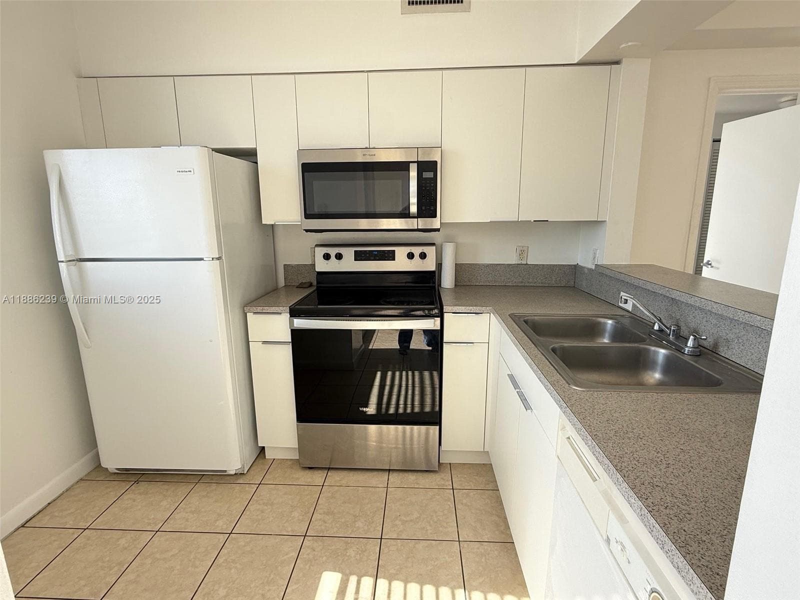 ALTOS DE MIAMI CONDO · #1107 in Miami - Photo 1