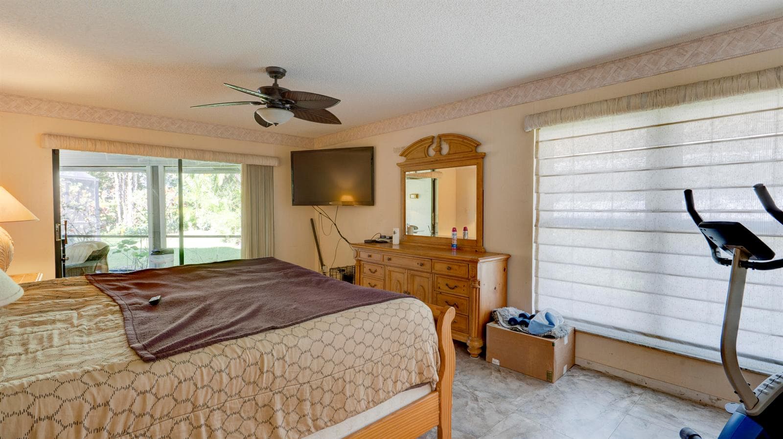 634 Lakewoode Cir w Delray Beach 33445-6