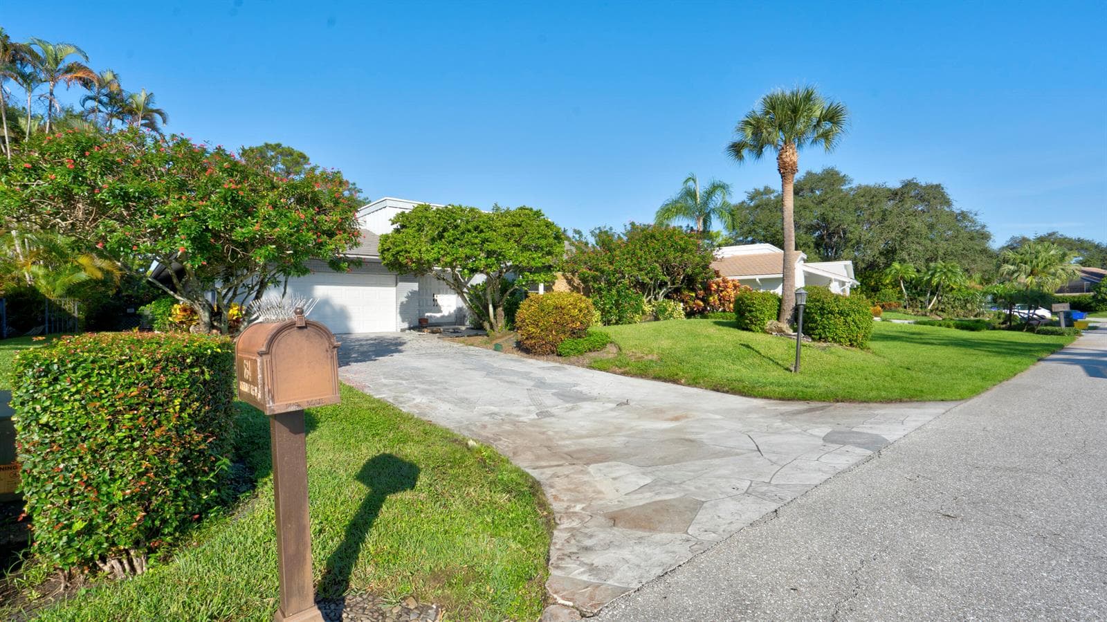 634 Lakewoode Cir w Delray Beach 33445-5