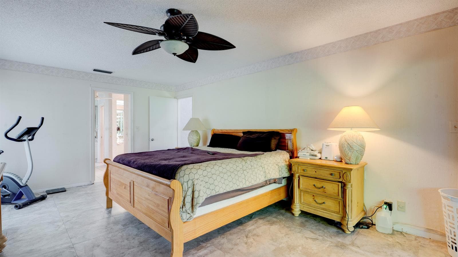 634 Lakewoode Cir w Delray Beach 33445-7
