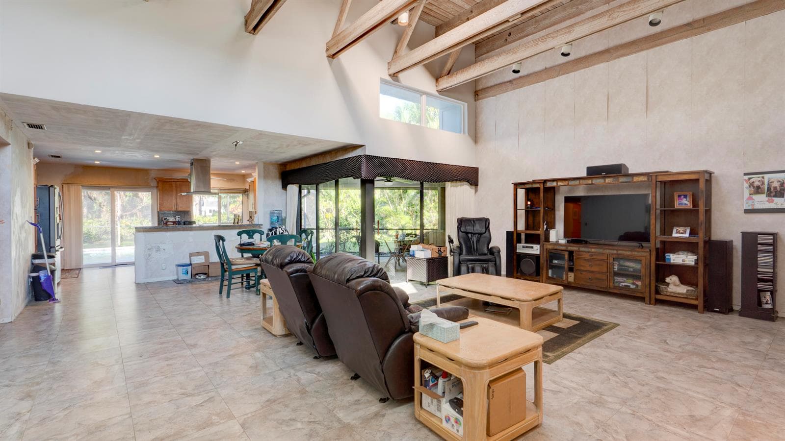 634 Lakewoode Cir w Delray Beach 33445-6