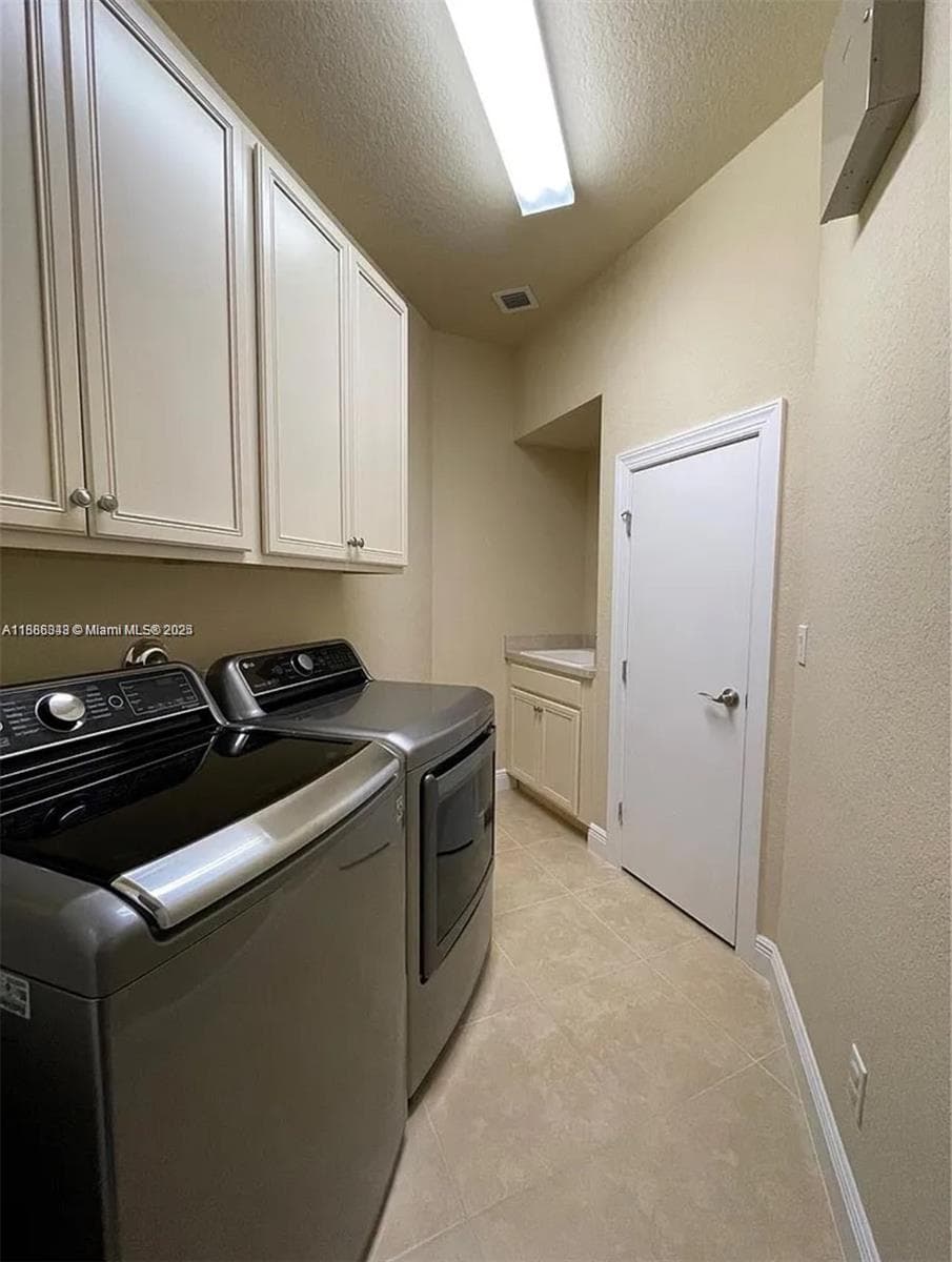 10350 Cameilla St photo 21