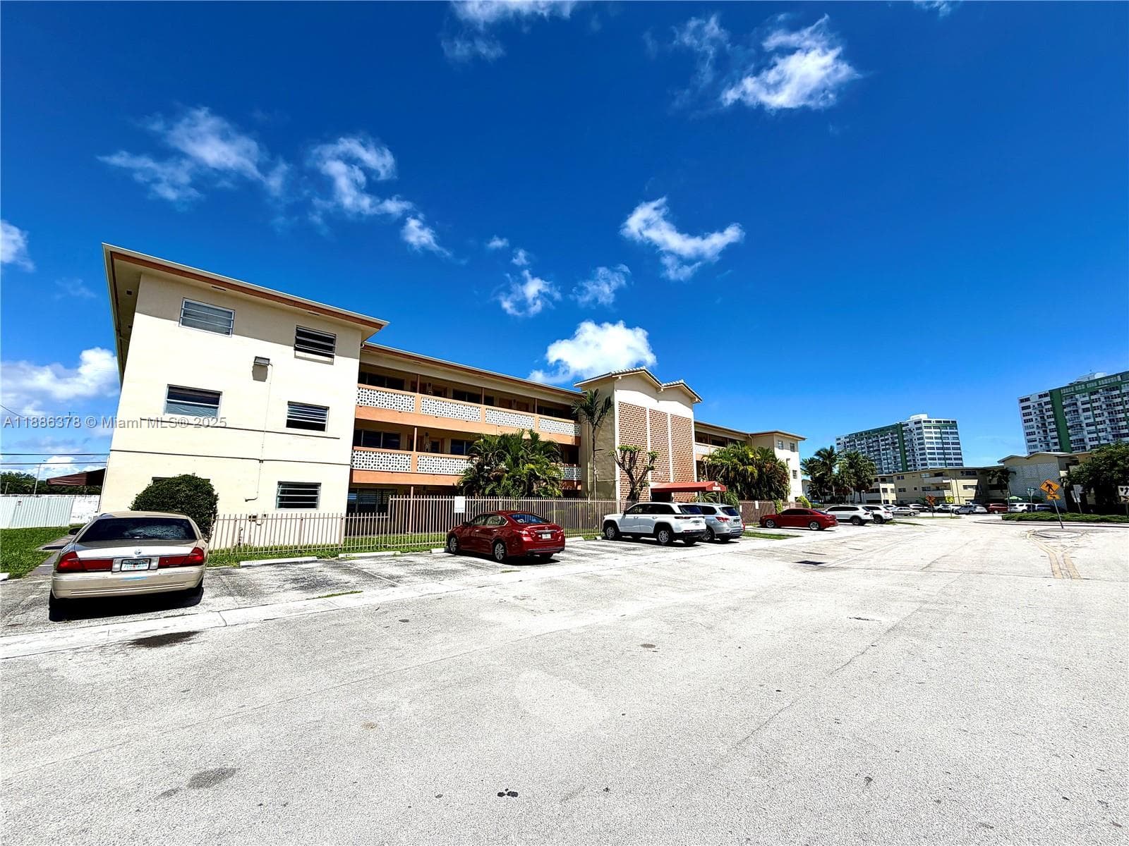 SUTTON HOUSE · #3 in North Miami - Photo 3