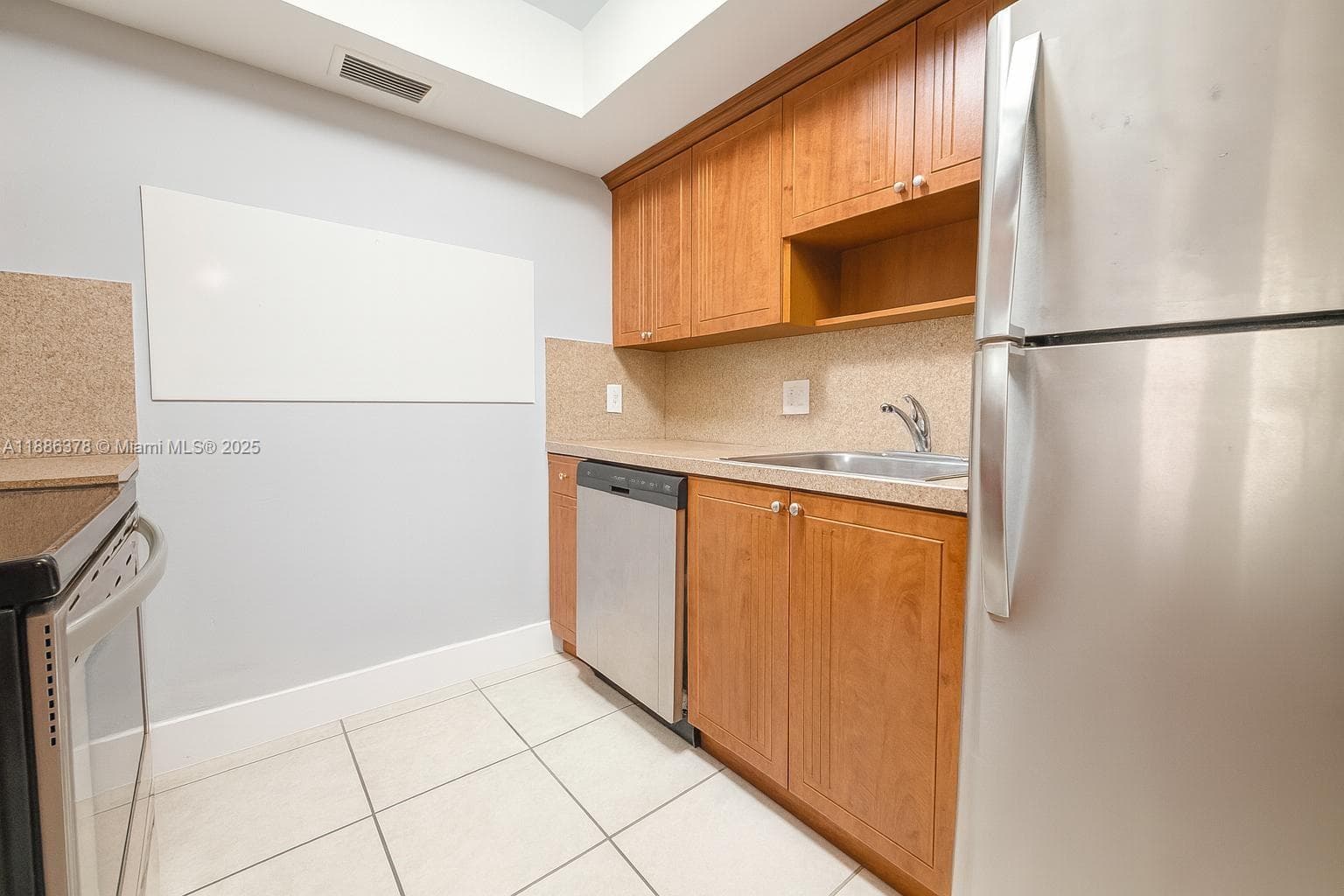 SUTTON HOUSE · #3 in North Miami - Photo 9