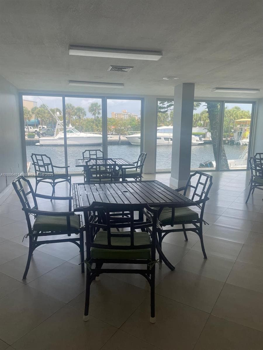 Keystone Harbor Club · #201 in North Miami - Photo 16
