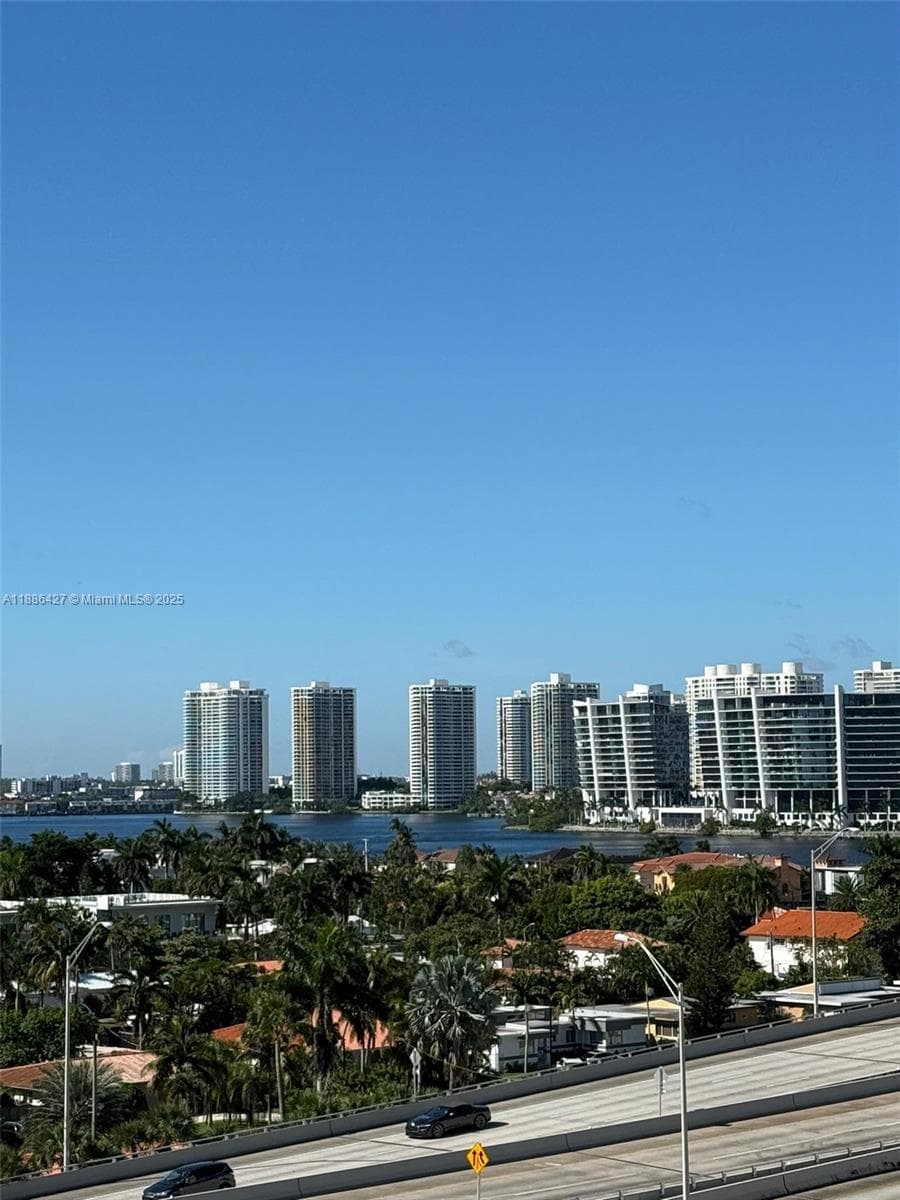 Ocean Reserve · #904 in Sunny Isles Beach - Photo 2