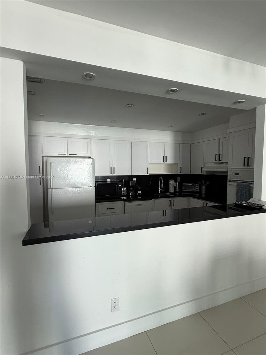 Ocean Reserve · #904 in Sunny Isles Beach - Photo 28