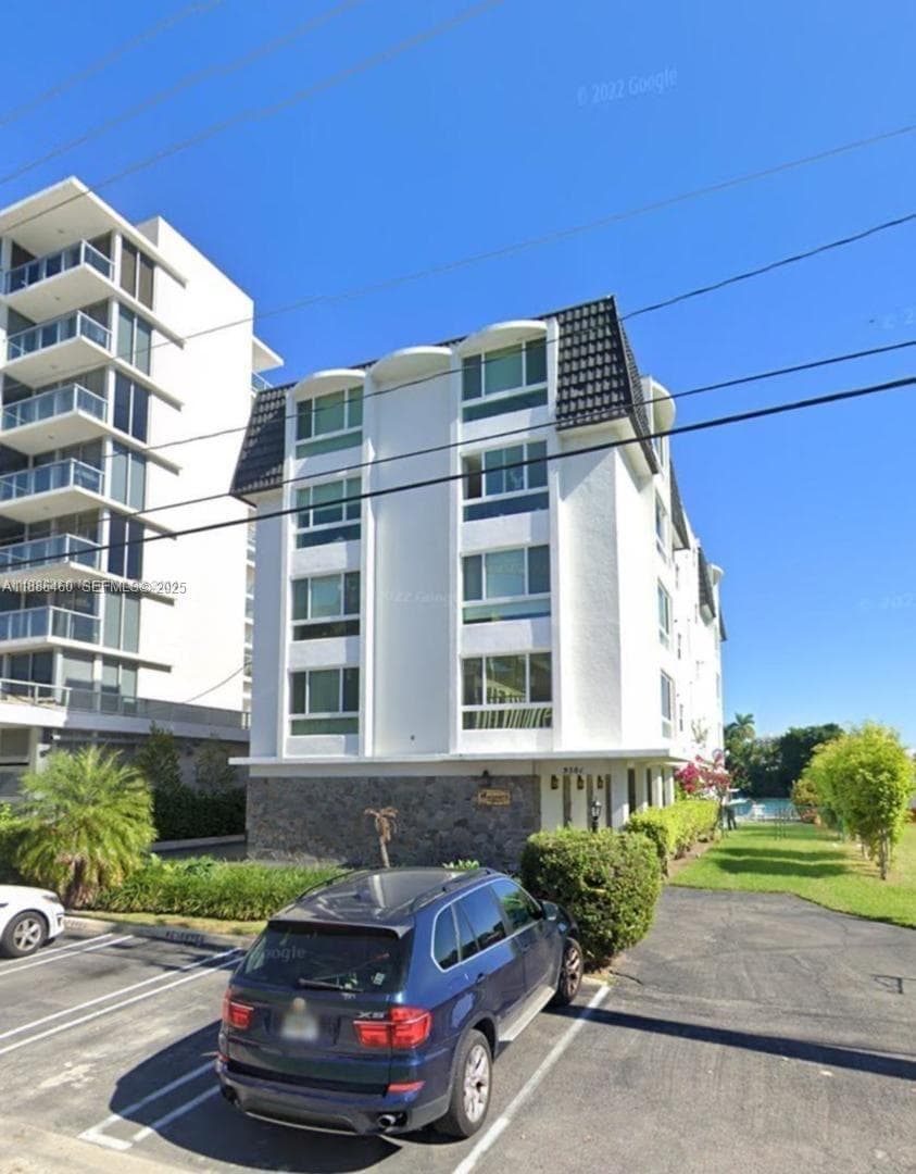 MANSARD CONDO · #5B in Bay Harbor Islands - Photo 21