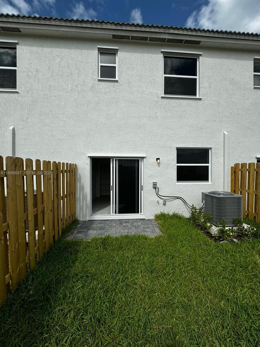 16270 SW 292nd St photo 29